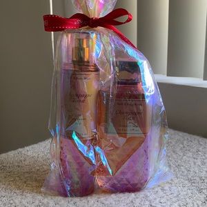 Bath & Body Works Champagne Toast Set NWT✨